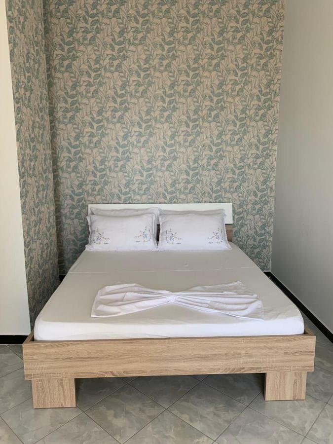 Melody Apartment Влёра Экстерьер фото